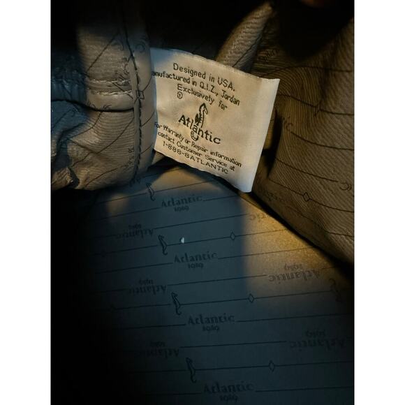 Vintage Atlantic Brand Travel bag Large 12 in x 20 - Picture 9 of 10